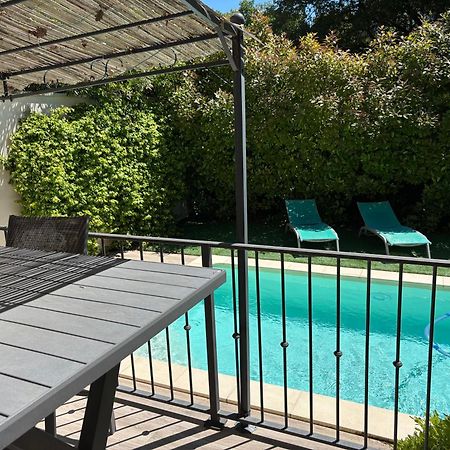 Les Jardins Du Castelas - Piscines, Jardins Et Spas Privatifs Uchaux Exterior photo