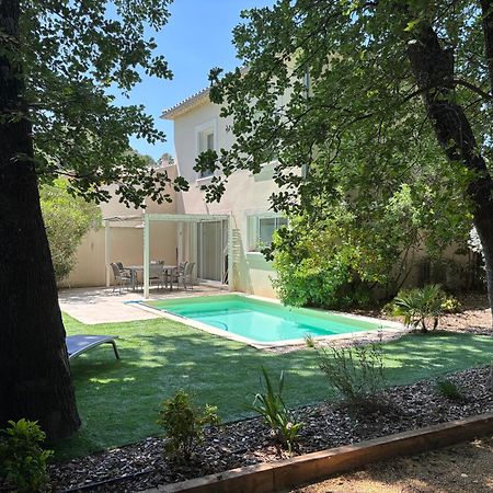 Les Jardins Du Castelas - Piscines, Jardins Et Spas Privatifs Uchaux Exterior photo